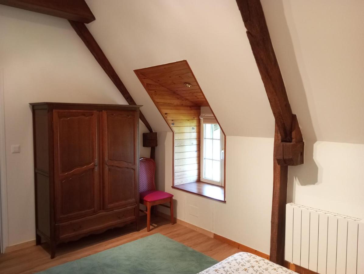 La Mancelliere De Montjoie Chambres D'Hotes Et Gites Saint-Michel-de-Montjoie Eksteriør bilde